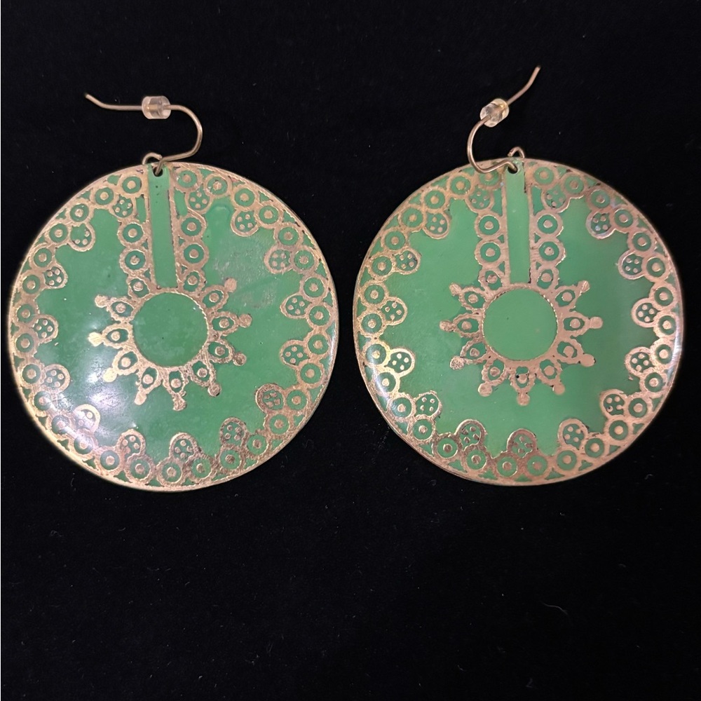 Elegant Green and Gold Patterned Earrings